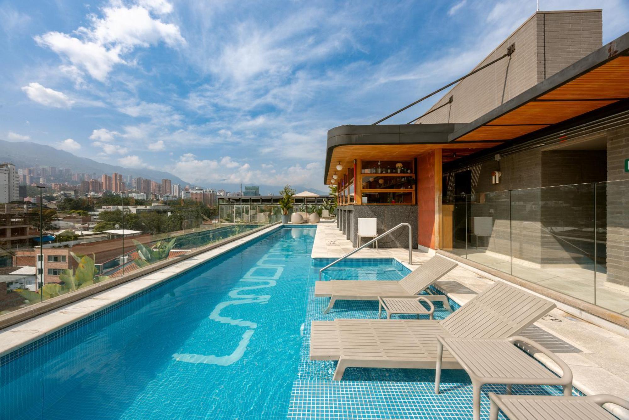 Landmark Hotel 麦德林 外观 照片