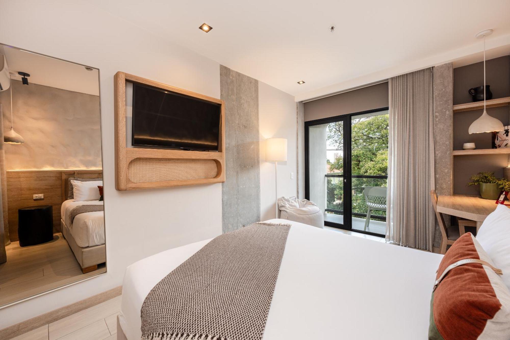 Landmark Hotel 麦德林 外观 照片
